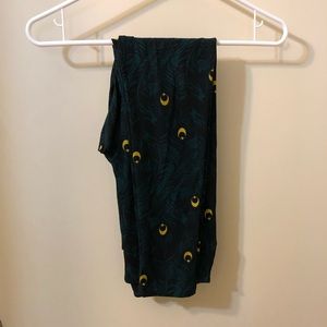 Lularoe Peacock Feather Leggings (OS)